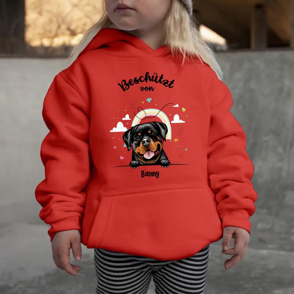 Beschützt von - Personalisierter Kinder-Hoodie - Hund & Katze - mehrere Farben
